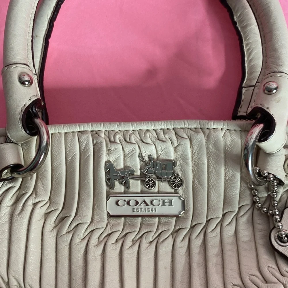 Coach D1128-17409 - Picture 2 of 10